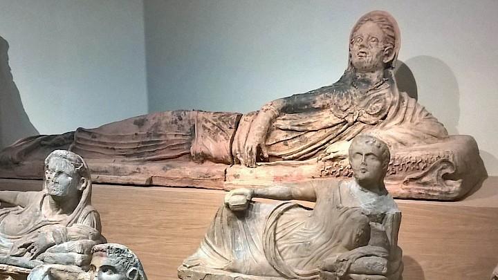 Etruscan women