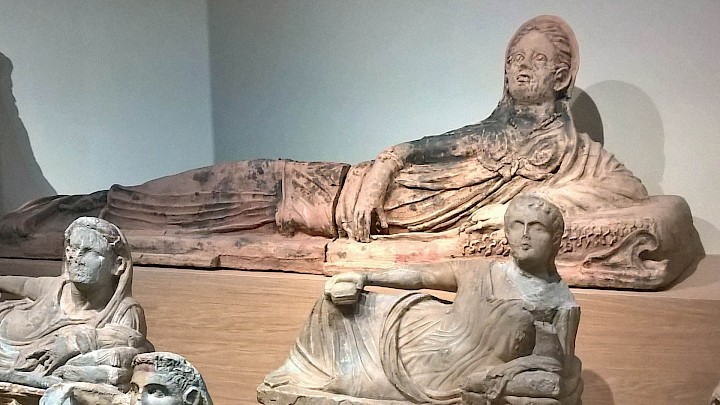 Etruscan women