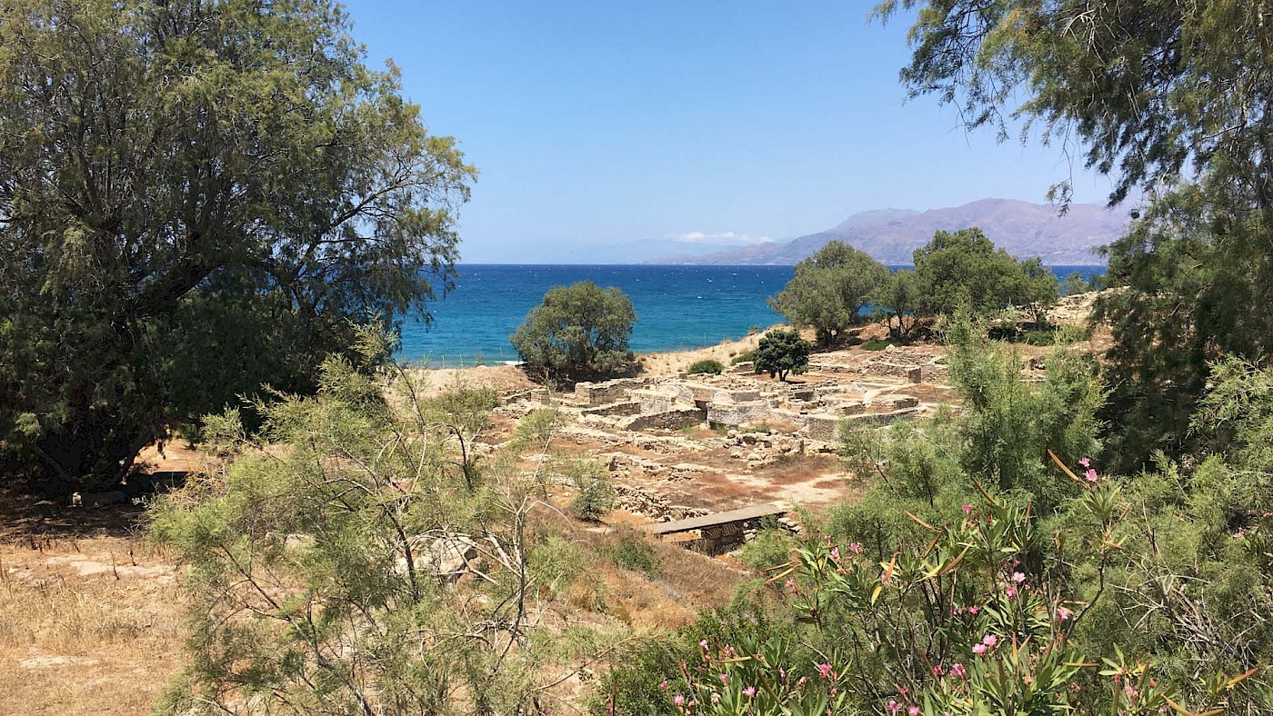 A Minoan harbour town