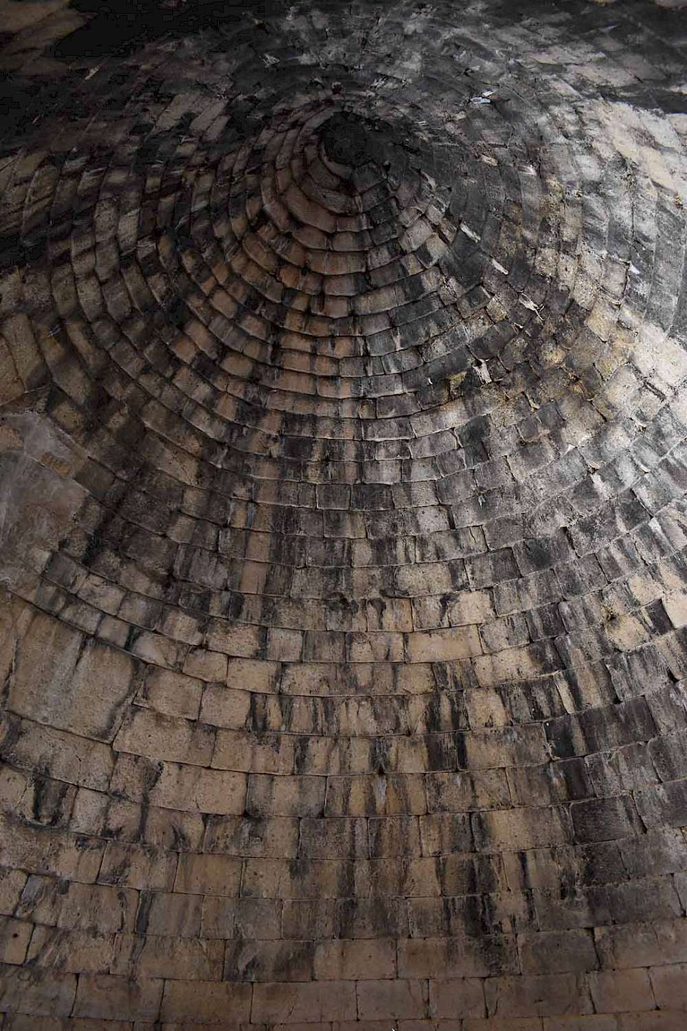 A view of the corbelled ceiling of the tomb.